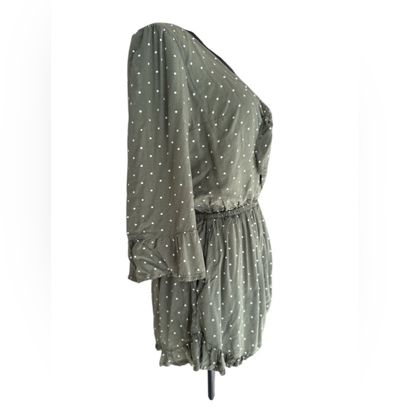 Abercrombie & Fitch Olive Green Polka Dot Tie-Front Romper - Size Small - Picture 4 of 10